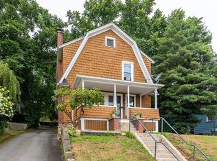 47 Riverview Ave, New London, CT 06320