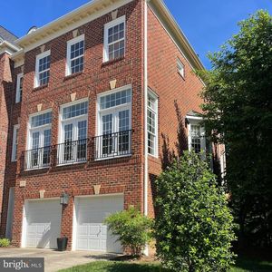 47776 Scotsborough Sq, Sterling, VA, 20165