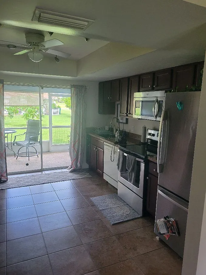 2 bed, 950 sqft, $1,500 — Photo 4
