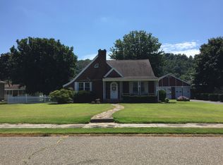 500 N 3rd Ave, Paden City, WV 26159