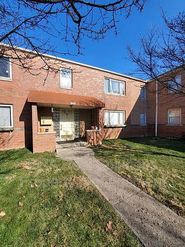 3442 E Broad St #D Photo 1
