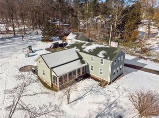 66 N Pease Rd, Woodbridge, CT 06525