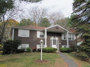 72 Plymouth Rd, Bellingham, MA 02019