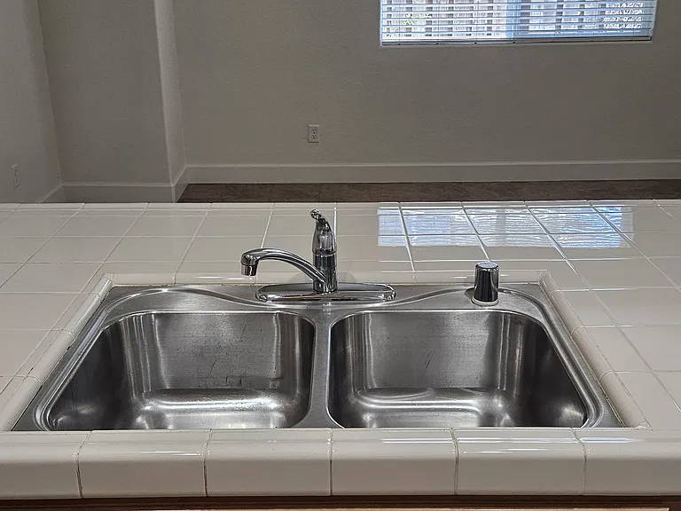 6308 Brando Loop — Photo 4