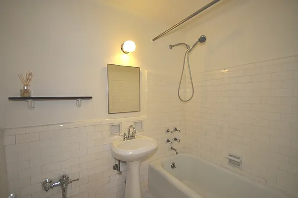 Rented by Corcoran | media 20