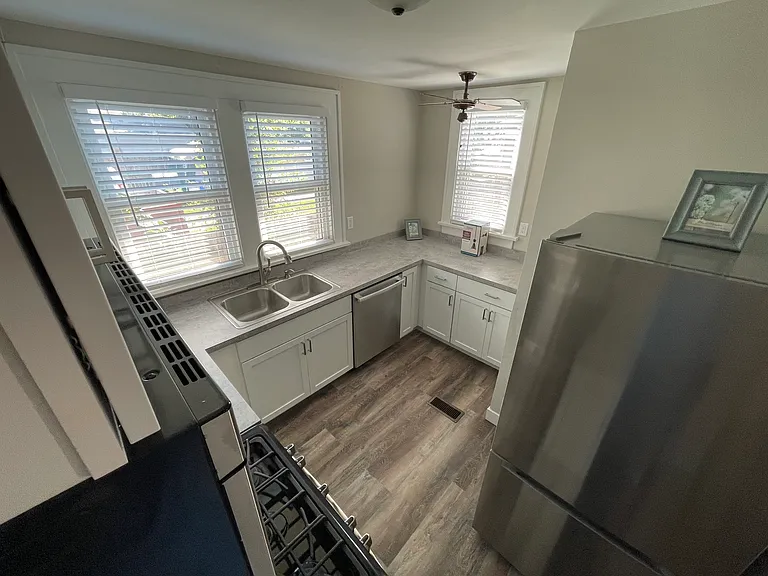 1226 N 9th St — Photo 11