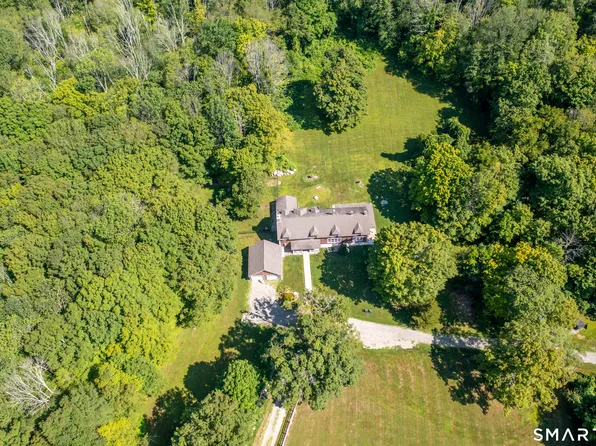 233 Fire Tower Road, Pomfret, CT 06259