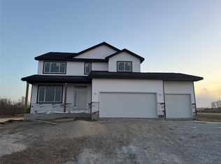 1404 Trail Creek Rd, Huxley, IA 50124