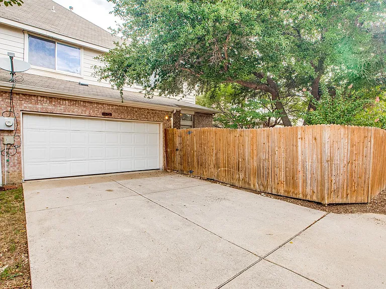 11549 Fountainbridge Dr — Photo 25