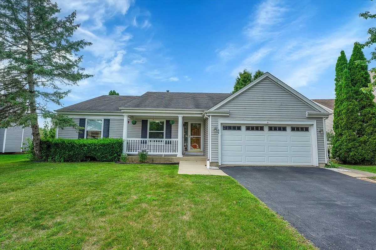 64 McKinley Ln photo 1