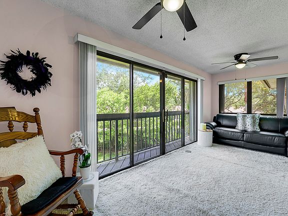 5th image of 1109 Duncan Circle #203