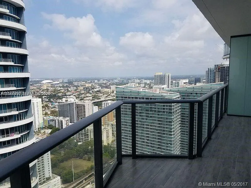 1300 S Miami Avenue Condo — Photo 2