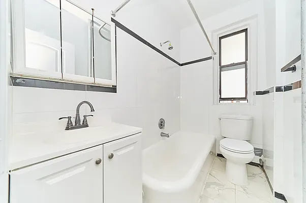 Rented by Living New York | media 10