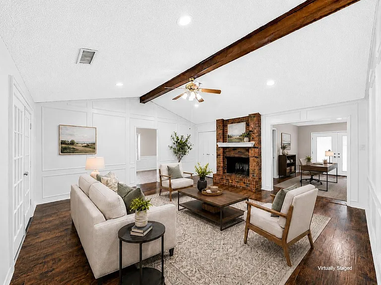 422 Woodhollow Dr — Photo 7