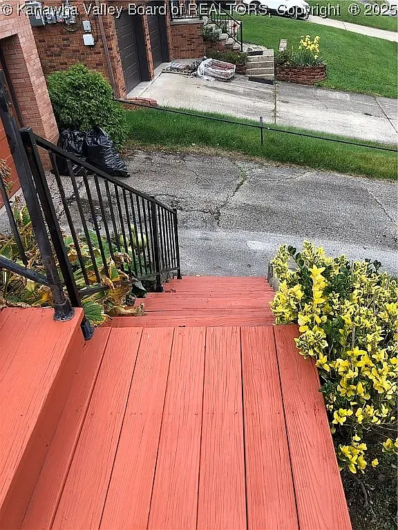 3 bed, 1600 sqft, $2,000 — Photo 3