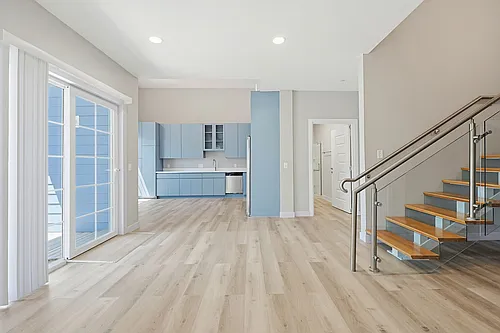 Taj Estates of Franklin II Photo 1