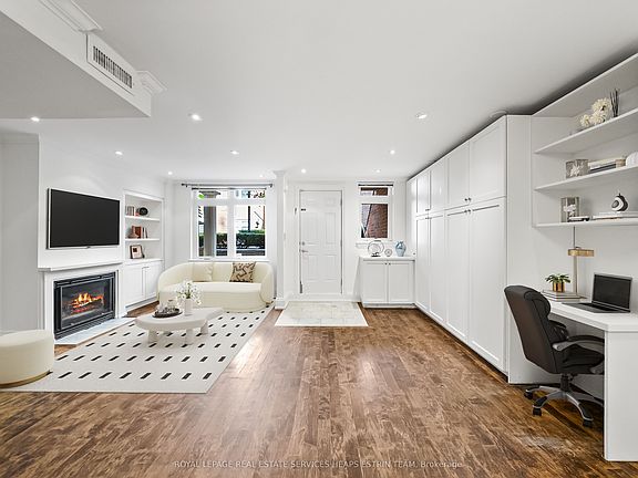 4th image of 106 Redpath Ave #10