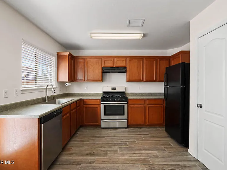 14266 Gil Reyes Dr — Photo 15