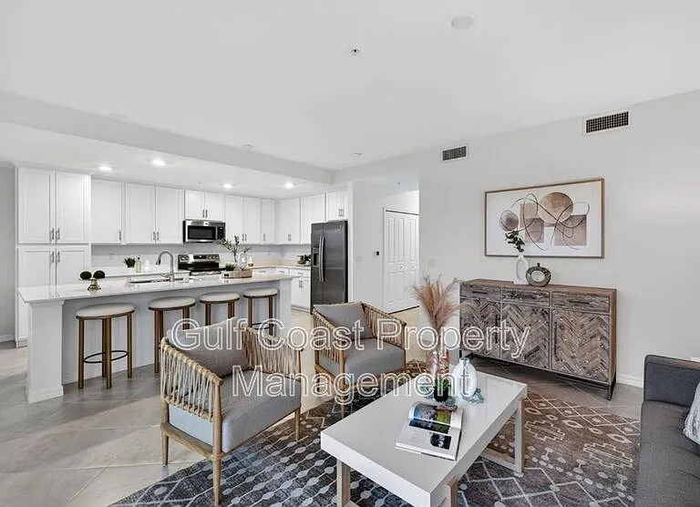 14201 Heritage Landing Blvd #1312 — Photo 7
