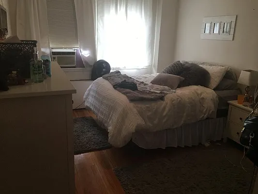 Rented by New York City Apartments | media 33