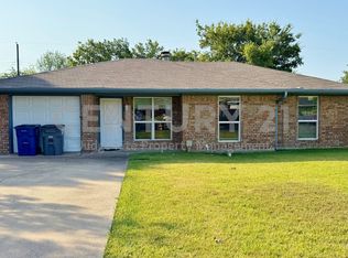 3914 William St, Sachse, TX 75048