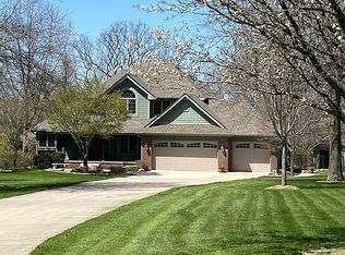 9831 Hamilton Trl, Indianola, IA 50125