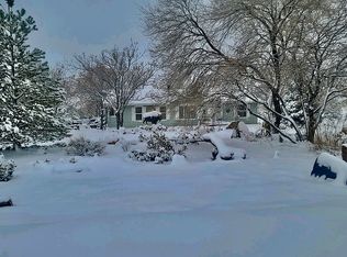 4540 E Red Cliffs Dr, Kanab, UT 84741