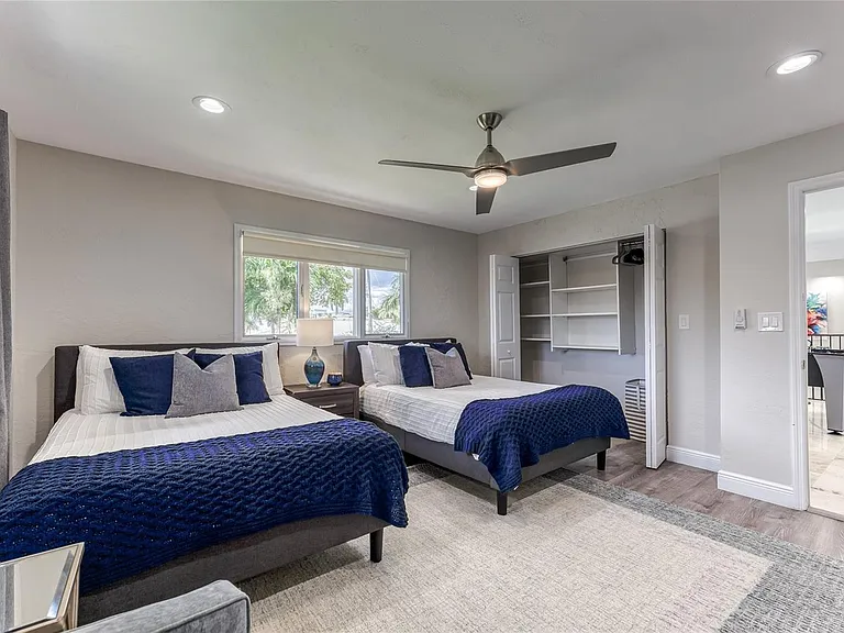 616 1st Key Dr — Photo 35