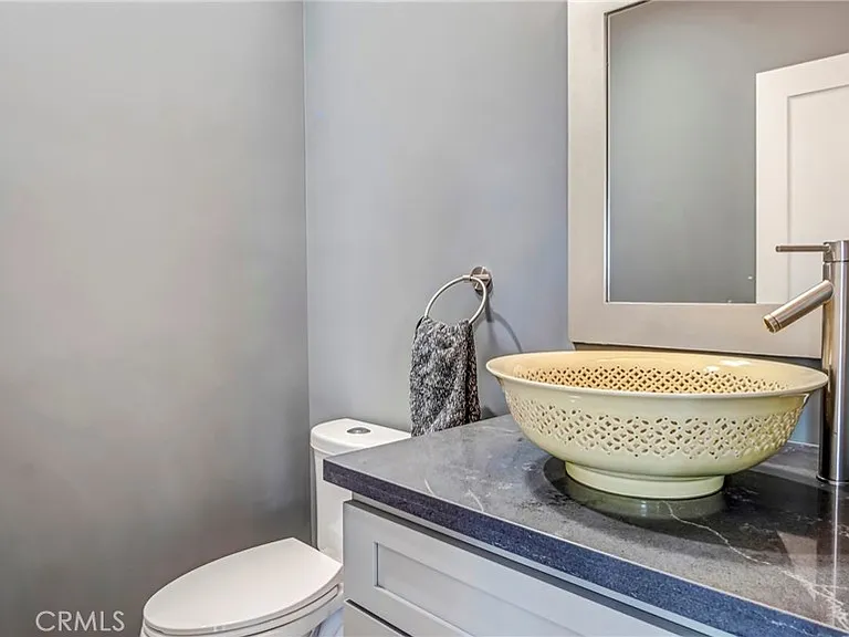 4124 Barrett Rd — Photo 16