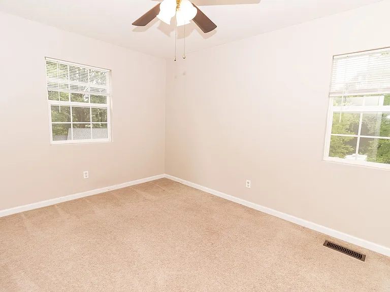 9134 Westminister Circle Dr — Photo 11