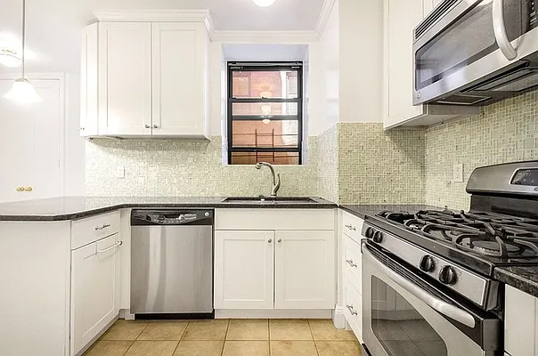 Rented by Zumper Inc | media 37