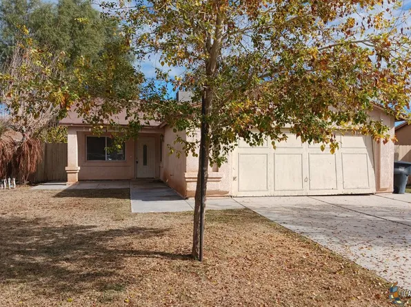 1002 Eucalyptus Ave, Brawley, CA 92227