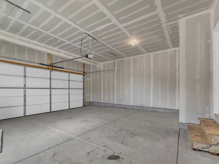1290 N 3960 W — Photo 22