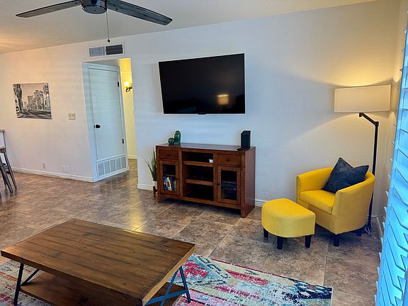 4th image of 4620 N 68th St Unit 111