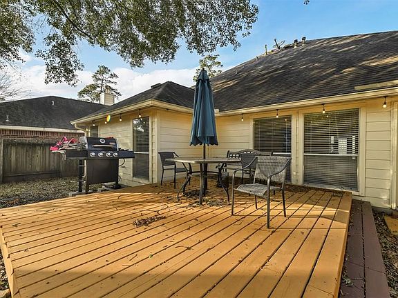 5th image of 1802 Whispering Forest Dr