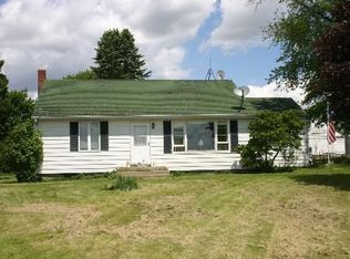 9780 Edson Rd, Capron, IL 61012