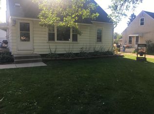 1876 Barclay St N, Maplewood, MN 55109