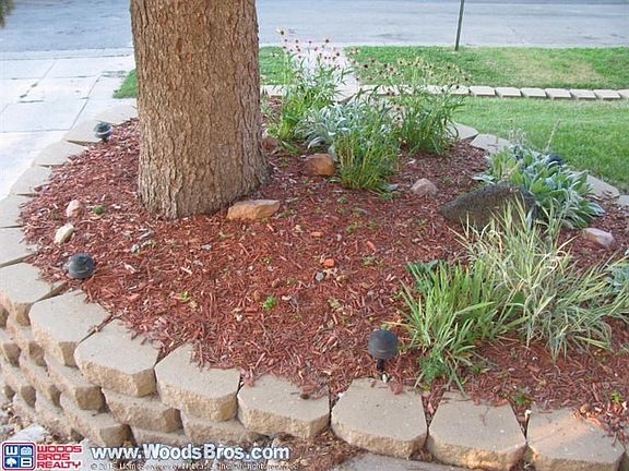 4th image of 3019 Ryons St