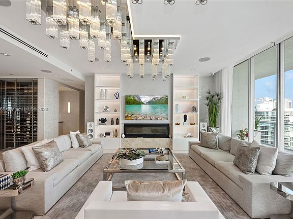 2nd image of 330 Sunny Isles Blvd #5-TS02