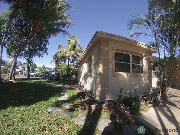 3rd image of 501 E Gateway Blvd