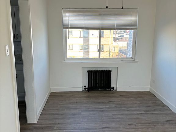 5th image of 1520 Wabash St #5150640