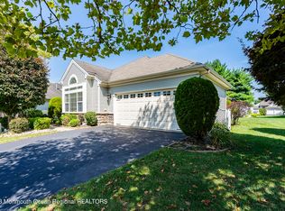 18 Medici Dr, Manchester, NJ 08759