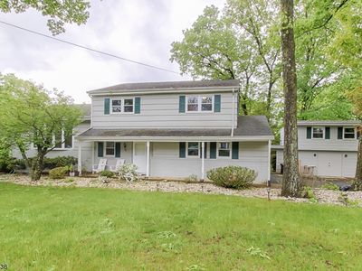 45 Windsor Dr, Pine Brook, NJ, 07058