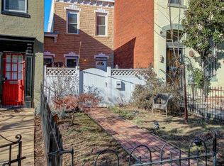 1322 8th St NW, Washington, DC 20001