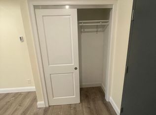 1046 Commonwealth Ave #8, Boston, MA 02215