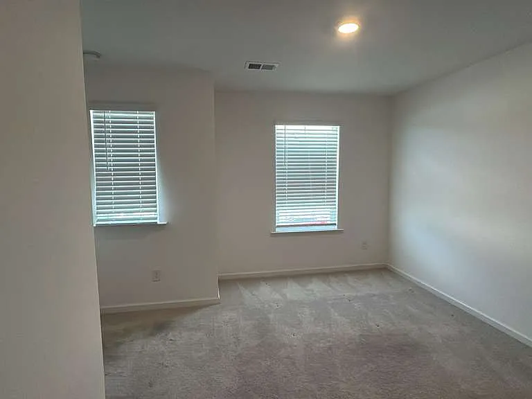228 Banner Rd — Photo 7