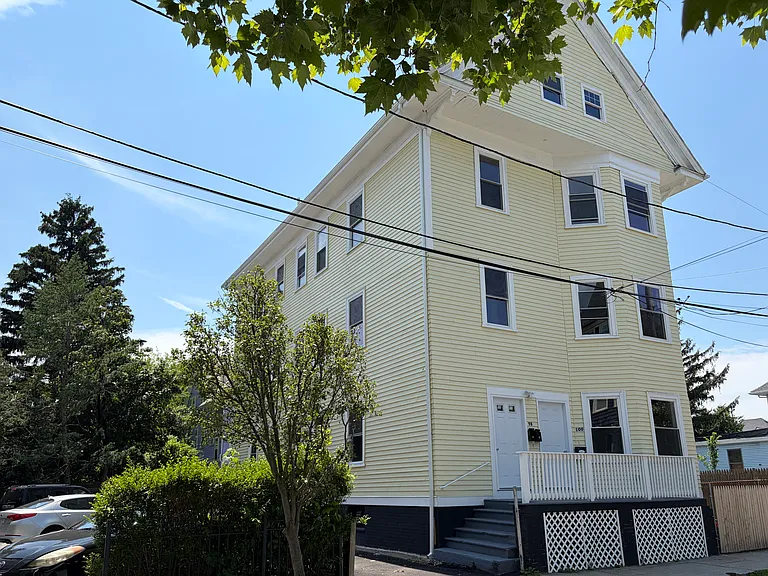 98-100 Whitmarsh St #1 — Photo 33