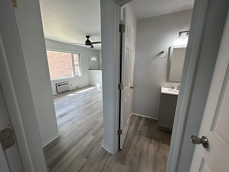 5821 Garrett Ln #2 — Photo 8