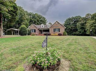 1240 Petes Rd, Lincolnton, NC 28092