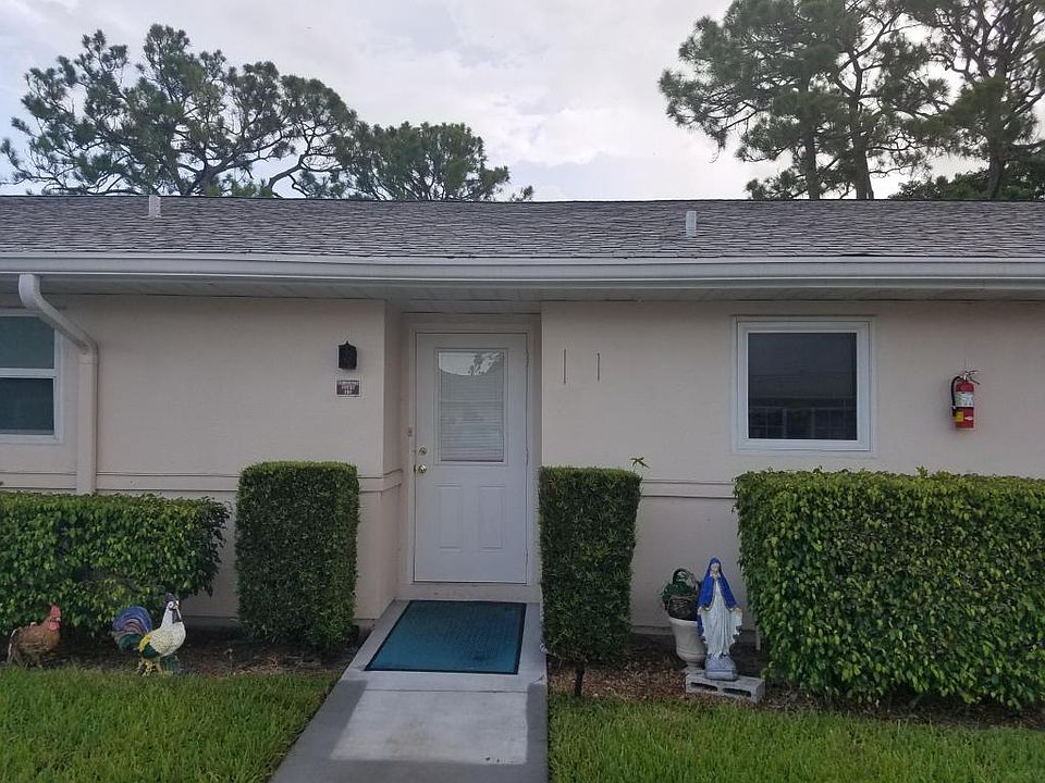 2nd image of 180 Cape Cod Cir